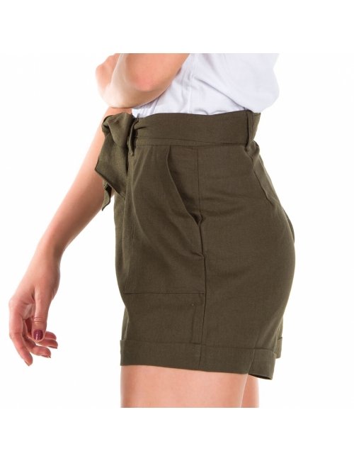 Bermuda Feminina Linho Verde Militar
