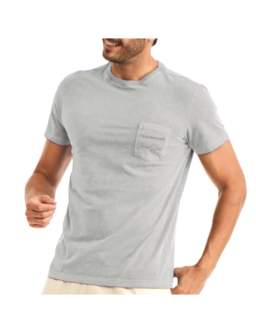 Camiseta Masculina Bolso Cinza - Its All About Love