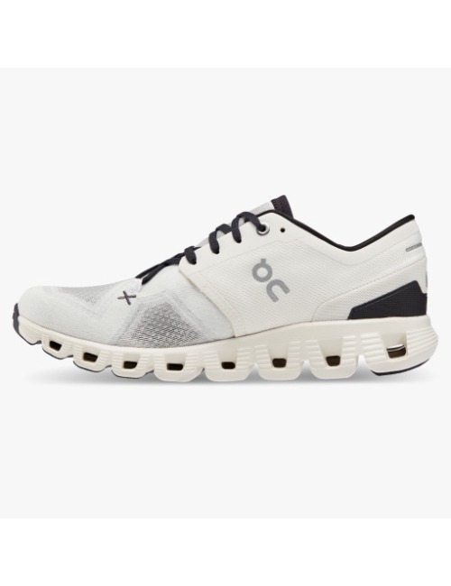 On Running Cloud X 3 Masculino Ivory Black