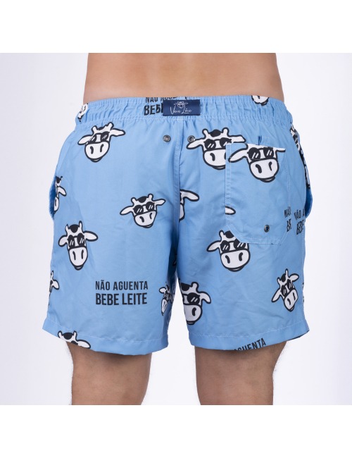 Short Masculino Praia Azul Pastel Não Aguenta Bebe Leite