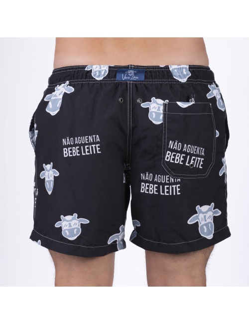 Short Masculino Praia Preto Com Cinza Não Aguenta Bebe Leite