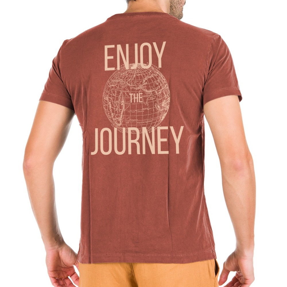 Camiseta Masculina Enjoy The Journey - Vinho 