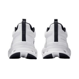 On Running Cloudnova X Feminino White Black