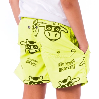 Short Infantil Praia Masculino Amarelo Neon Não Aguenta Bebe Leite