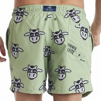 Short Masculino Praia Verde Não Aguenta Bebe Leite 